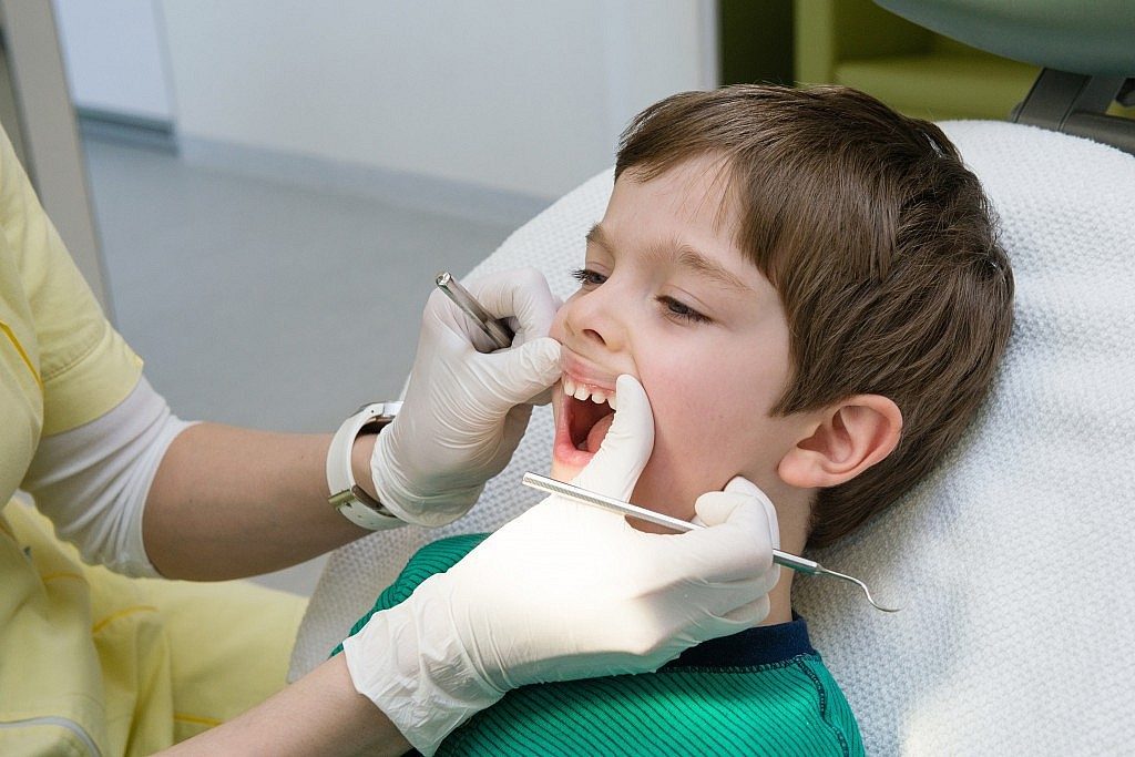 The Top 9 Ways to Sustain the Health of Your Kids’ Teeth